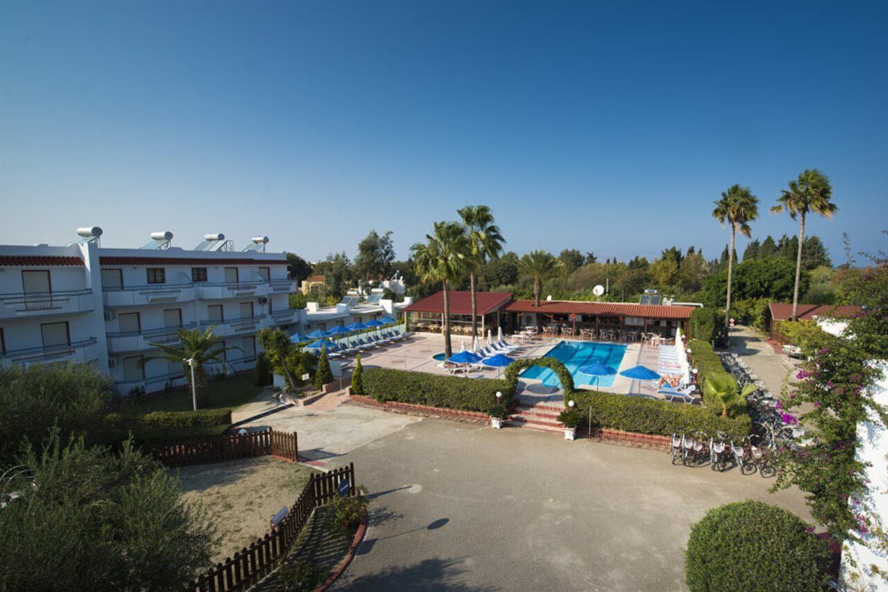 Sandys Studios Apartments And Log Villas Psalidi  Exteriér fotografie