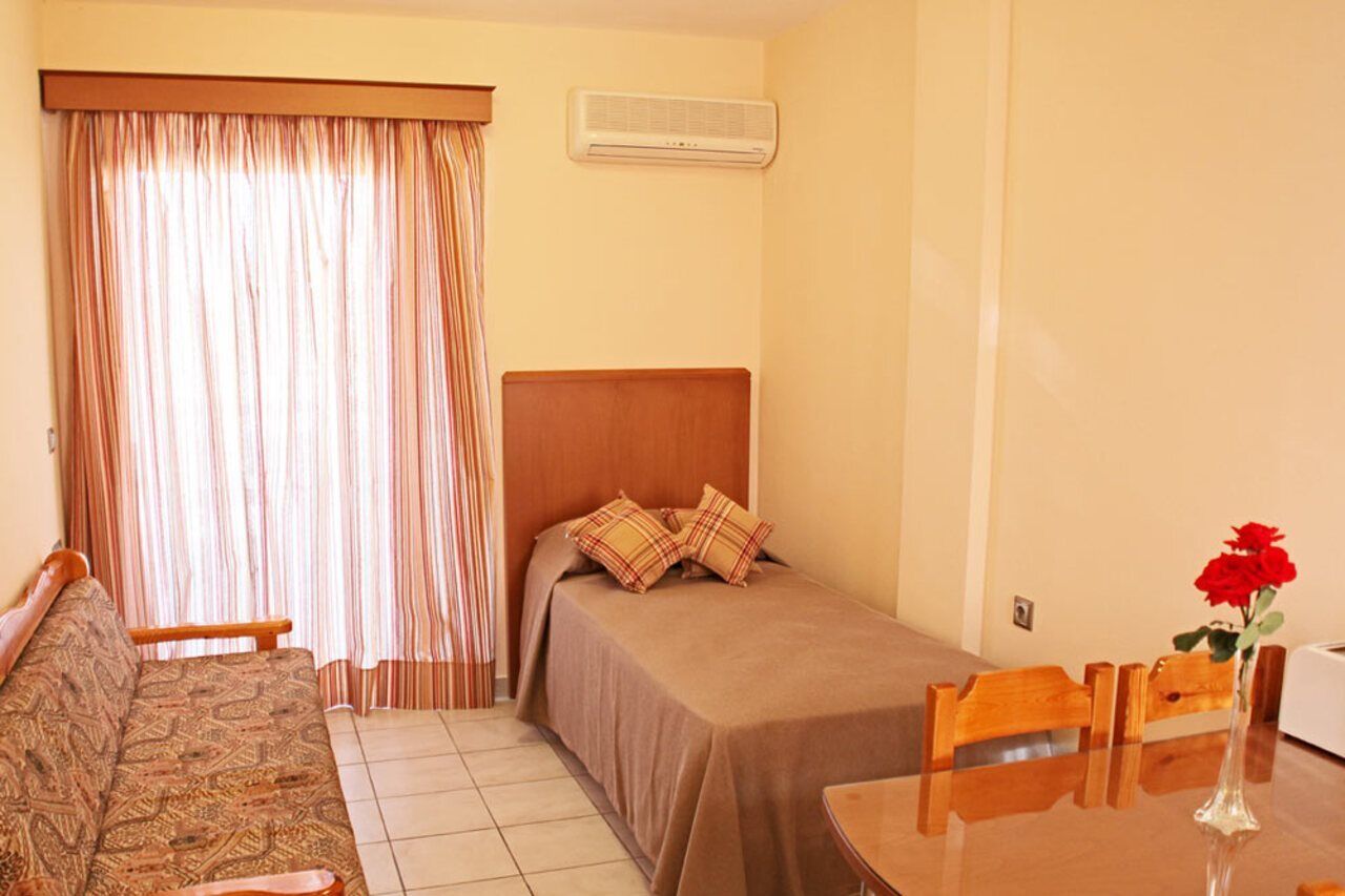 Sandys Studios Apartments And Log Villas Psalidi  Exteriér fotografie